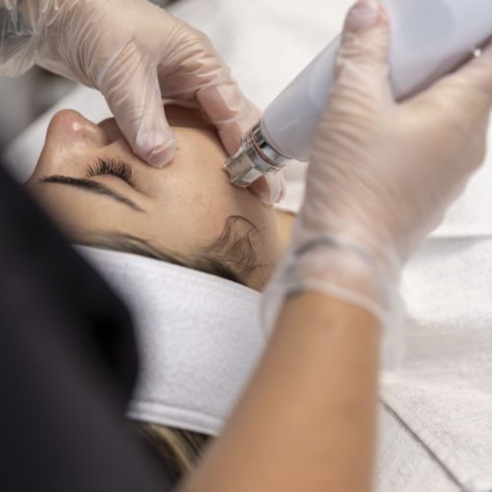 Gesichtsbehandlung bei Beautysphere Skincare Solutions